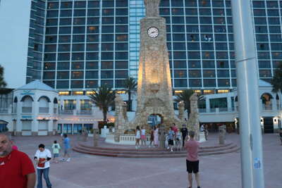 Daytona Beach, FL condos for rent while on vacation to the...