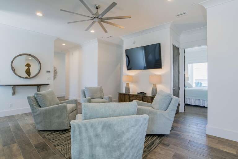 2nd Floor Den
