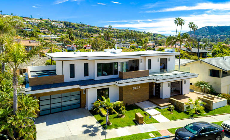 Dolphin Sunset: 4 Bedroom Vacation Accommodations in La Jolla CA - Find  Rentals
