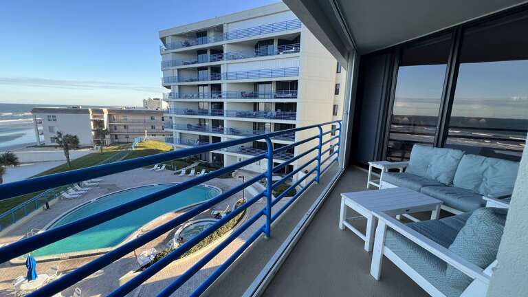 Jeff and Gina Properties - Ebb Tide 405 (ET405) - New Smyrna Beach - 3 Bedroom - 2 Bathroom - Atlantic Ocean - Waterfront - Beach Front Jeff and Gina Properties - Ebb Tide 405 (ET405) - New Smyrna Beach - 3 Bedroom - 2 Bathroom - Atlantic Ocean - Waterfront - Beach Front