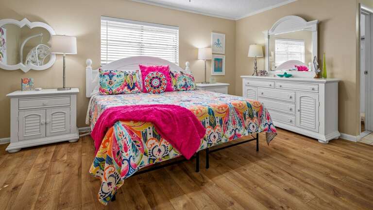 Jeff and Gina Properties - Seashell 20 (SSH20) - Indian Shores - 2 Bedroom - 2 1/2 Bathroom - Waterfront - Outside Pool