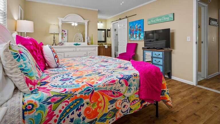 Jeff and Gina Properties - Seashell 20 (SSH20) - Indian Shores - 2 Bedroom - 2 1/2 Bathroom - Waterfront - Outside Pool