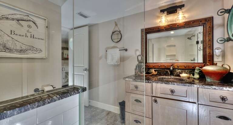 Jeff and Gina Properties - Pipers Run 8 (PR8) - Indian Shores - 3 Bedroom - 3 Bathroom - Gulf Front - Waterfront - Beach Front Jeff and Gina Properties - Pipers Run 8 (PR8) - Indian Shores - 3 Bedroom - 3 Bathroom - Gulf Front - Waterfront - Beach Front