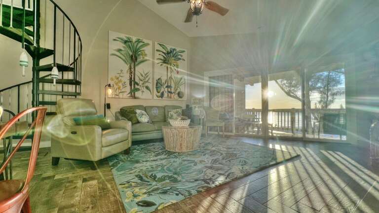 Jeff and Gina Properties - Pipers Run 8 (PR8) - Indian Shores - 3 Bedroom - 3 Bathroom - Gulf Front - Waterfront - Beach Front