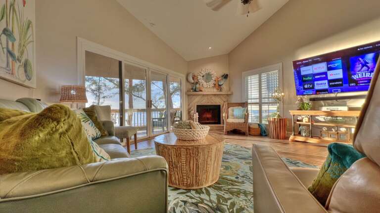 Jeff and Gina Properties - Pipers Run 8 (PR8) - Indian Shores - 3 Bedroom - 3 Bathroom - Gulf Front - Waterfront - Beach Front Jeff and Gina Properties - Pipers Run 8 (PR8) - Indian Shores - 3 Bedroom - 3 Bathroom - Gulf Front - Waterfront - Beach Front