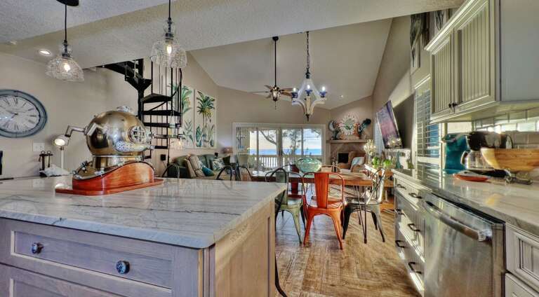 Jeff and Gina Properties - Pipers Run 8 (PR8) - Indian Shores - 3 Bedroom - 3 Bathroom - Gulf Front - Waterfront - Beach Front Jeff and Gina Properties - Pipers Run 8 (PR8) - Indian Shores - 3 Bedroom - 3 Bathroom - Gulf Front - Waterfront - Beach Front