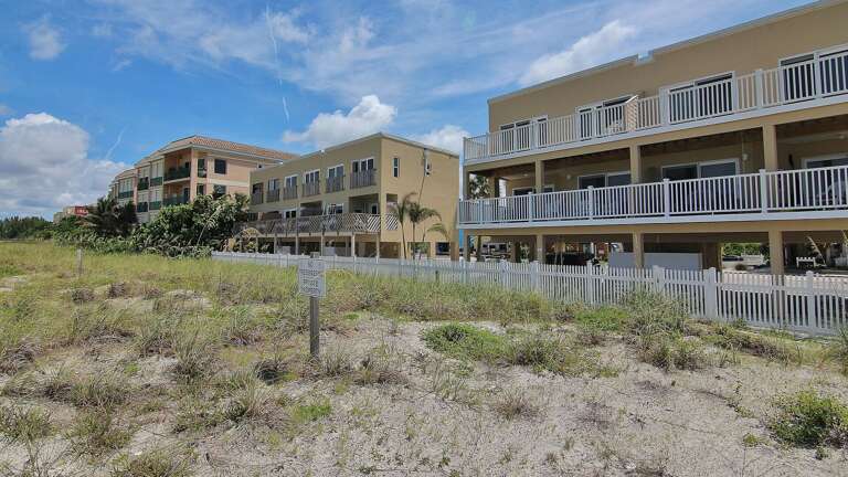 3 Bedroom/ 3 Bath Vacation Rental in Treasure Island Florida by Jeff and Gina Properties 3 Bedroom/ 3 Bath Vacation Rental in Treasure Island Florida by Jeff and Gina Properties