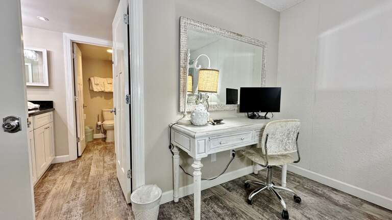 Jeff and Gina Properties - Pipers Run 3 (PR3) - Indian Shores - 2 Bedroom - 2 Bathroom - Gulf Front - Waterfront - Beach Front