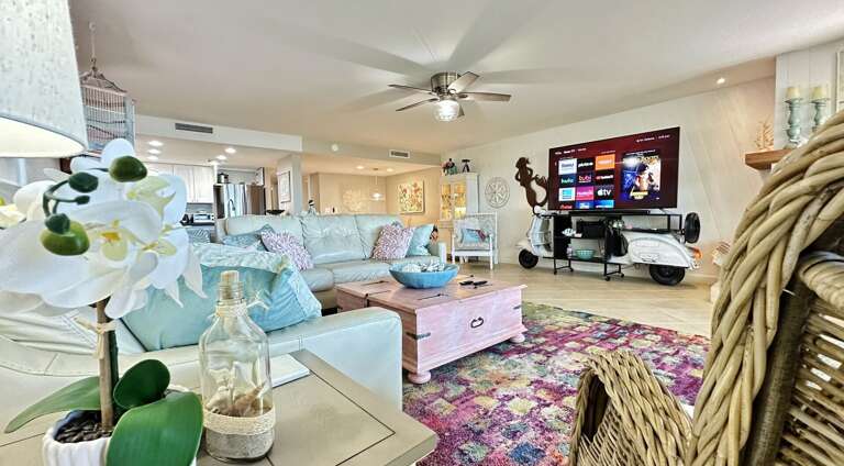 Jeff and Gina Properties - Pipers Run 3 (PR3) - Indian Shores - 2 Bedroom - 2 Bathroom - Gulf Front - Waterfront - Beach Front Jeff and Gina Properties - Pipers Run 3 (PR3) - Indian Shores - 2 Bedroom - 2 Bathroom - Gulf Front - Waterfront - Beach Front