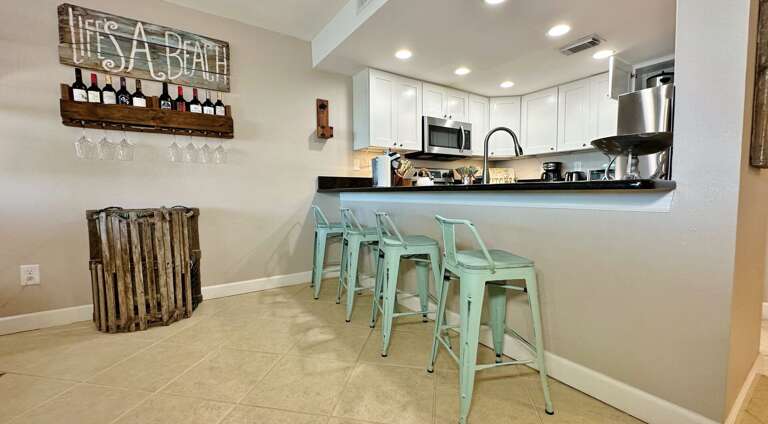 Jeff and Gina Properties - Pipers Run 3 (PR3) - Indian Shores - 2 Bedroom - 2 Bathroom - Gulf Front - Waterfront - Beach Front