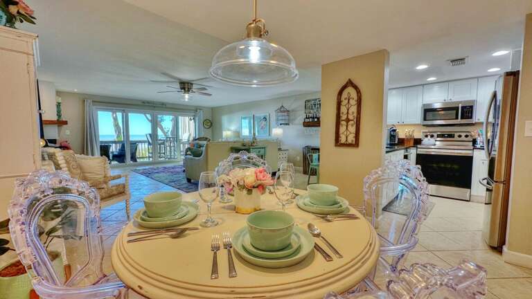 Jeff and Gina Properties - Pipers Run 3 (PR3) - Indian Shores - 2 Bedroom - 2 Bathroom - Gulf Front - Waterfront - Beach Front Jeff and Gina Properties - Pipers Run 3 (PR3) - Indian Shores - 2 Bedroom - 2 Bathroom - Gulf Front - Waterfront - Beach Front