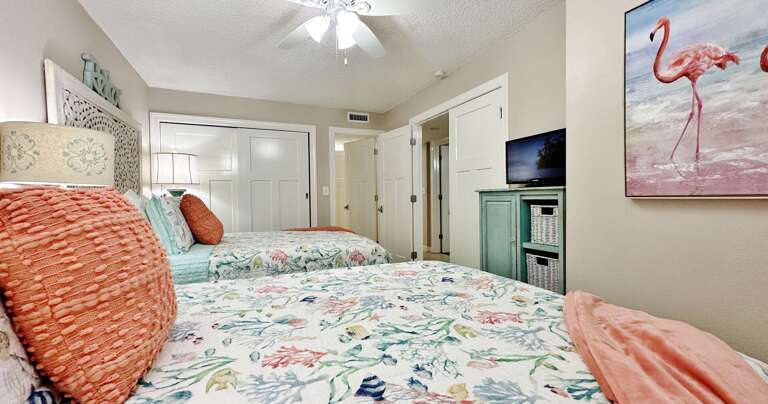 Jeff and Gina Properties - Pipers Run 3 (PR3) - Indian Shores - 2 Bedroom - 2 Bathroom - Gulf Front - Waterfront - Beach Front Jeff and Gina Properties - Pipers Run 3 (PR3) - Indian Shores - 2 Bedroom - 2 Bathroom - Gulf Front - Waterfront - Beach Front