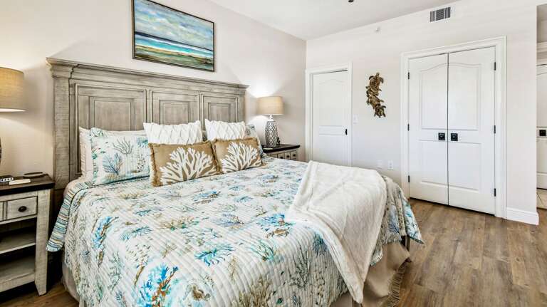 Jeff and Gina Properties - Sun West Palms 202 (SWP202) - Clearwater Beach - 3 Bedroom - 3 Bathroom - Bay Front - Waterfront Jeff and Gina Properties - Sun West Palms 202 (SWP202) - Clearwater Beach - 3 Bedroom - 3 Bathroom - Bay Front - Waterfront