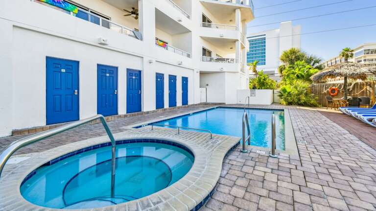 Jeff and Gina Properties - Sun West Palms 202 (SWP202) - Clearwater Beach - 3 Bedroom - 3 Bathroom - Bay Front - Waterfront Jeff and Gina Properties - Sun West Palms 202 (SWP202) - Clearwater Beach - 3 Bedroom - 3 Bathroom - Bay Front - Waterfront