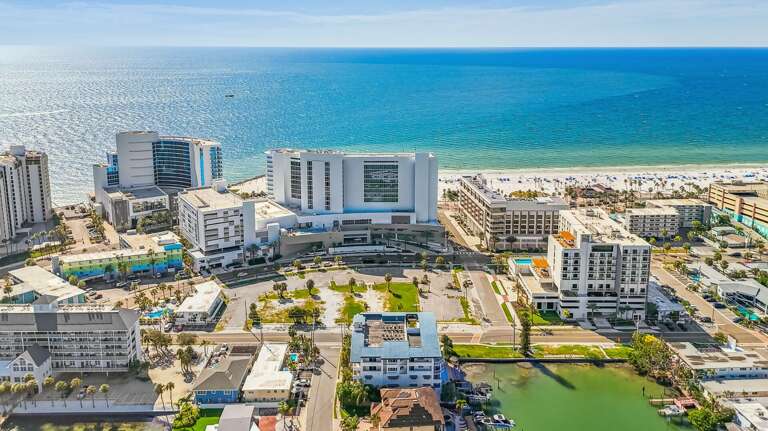 Jeff and Gina Properties - Sun West Palms 202 (SWP202) - Clearwater Beach - 3 Bedroom - 3 Bathroom - Bay Front - Waterfront Jeff and Gina Properties - Sun West Palms 202 (SWP202) - Clearwater Beach - 3 Bedroom - 3 Bathroom - Bay Front - Waterfront