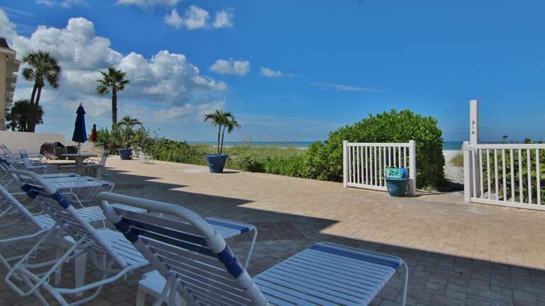 Jeff and Gina Properties - Belleair Beach Club 215 (BBC215) - Belleair Beach - 1 Bedroom - 1 Bathroom - Gulf Waterfront - Beach Front Jeff and Gina Properties - Belleair Beach Club 215 (BBC215) - Belleair Beach - 1 Bedroom - 1 Bathroom - Gulf Waterfront - Beach Front