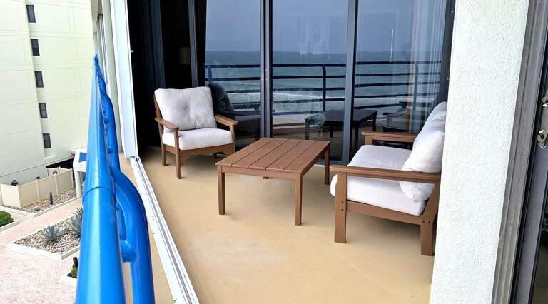 Jeff and Gina Properties - Ebb Tide 506 (ET506) - New Smyrna Beach - 3 Bedroom - 2 Bathroom - Atlantic Ocean - Waterfront - Beach Front Jeff and Gina Properties - Ebb Tide 506 (ET506) - New Smyrna Beach - 3 Bedroom - 2 Bathroom - Atlantic Ocean - Waterfront - Beach Front