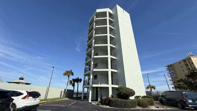 Jeff and Gina Properties - Ocean Trillium 503 (OT503) - New Smyrna Beach - 1 Bedroom - 1 Bathroom - Atlantic Ocean - Waterfront - Beach Front Jeff and Gina Properties - Ocean Trillium 503 (OT503) - New Smyrna Beach - 1 Bedroom - 1 Bathroom - Atlantic Ocean - Waterfront - Beach Front