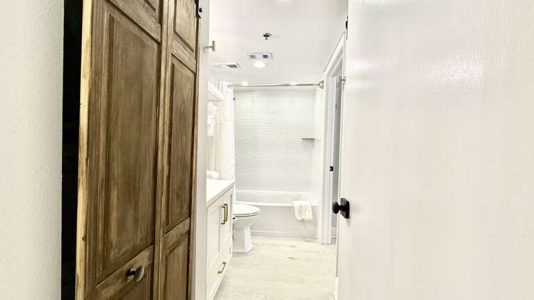 Jeff and Gina Properties - Ocean Trillium 503 (OT503) - New Smyrna Beach - 1 Bedroom - 1 Bathroom - Atlantic Ocean - Waterfront - Beach Front