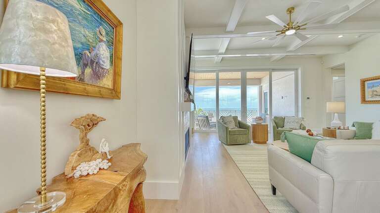 Andre Deymonaz (1946-2019) paintings are featured in the Family "Gathering" Room. André DEYMONAZ Andre Deymonaz (1946-2019) paintings are featured in the Family "Gathering" Room. André DEYMONAZ