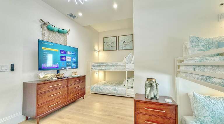 Seaview Sensation
Jeff and Gina Properties Seaview Sensation
Jeff and Gina Properties