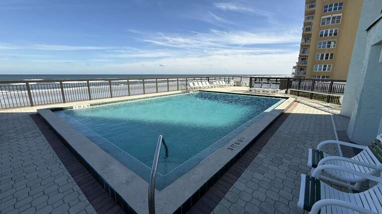 Jeff and Gina Properties - Ocean Trillium 502 - New Smyrna Beach - 1 BR - 1 BA - Beach Views - next door to Chase's on the Beach