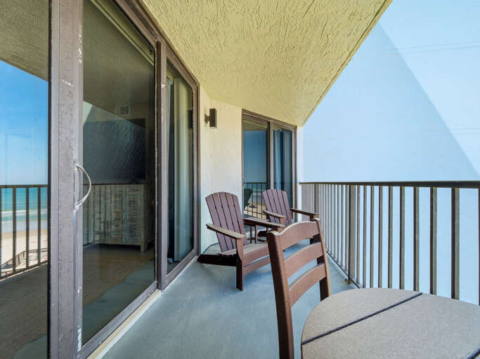 Jeff and Gina Properties - Ocean Trillium 502 - New Smyrna Beach - 1 BR - 1 BA - Beach Views - next door to Chase's on the Beach