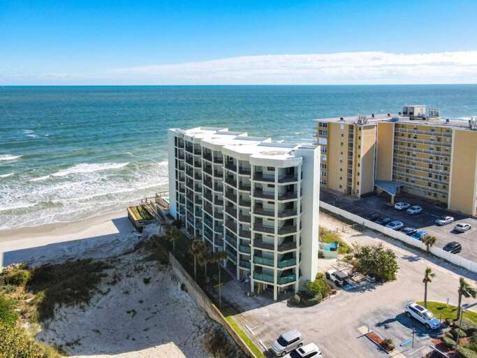 Jeff and Gina Properties - Ocean Trillium 502 - New Smyrna Beach - 1 BR - 1 BA - Beach Views - next door to Chase's on the Beach