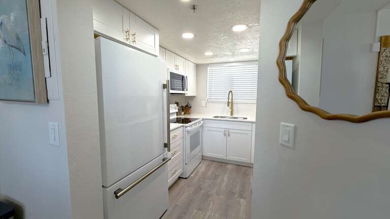 Jeff and Gina Properties - Ocean Trillium 304 (OT304) - New Smyrna Beach - 1 Bedroom - 1 Bathroom - Atlantic Ocean - Waterfront - Beach Front