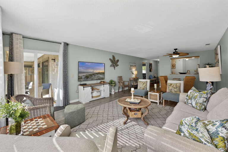 28 Springwood 2 BR Condo Forest Beach