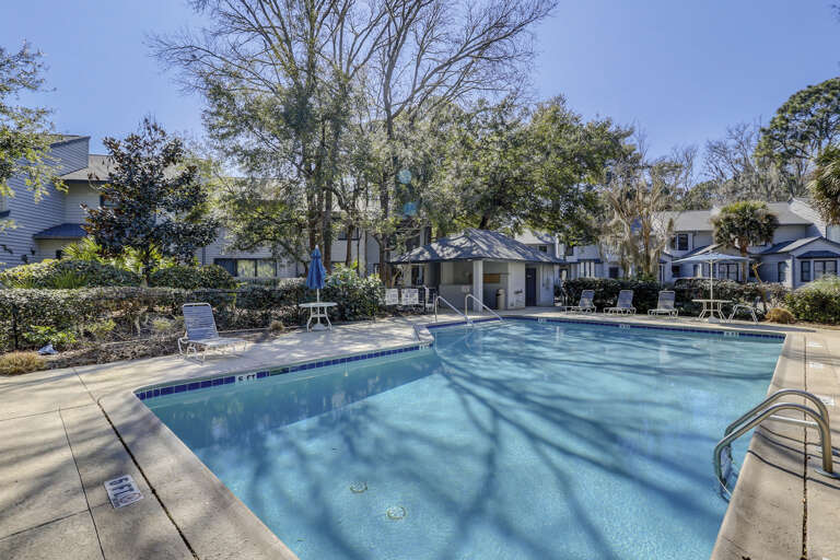 6 Ocean Breeze 3 BR Forest Beach Condo