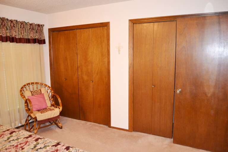 23TomiLn-Main Bedroom (3)