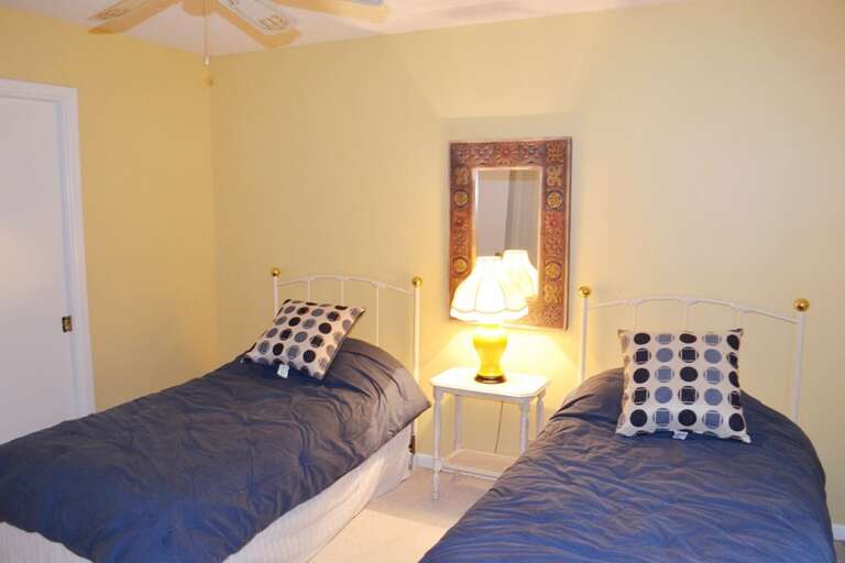16CaboPl-Guest Bedroom 1 (2)