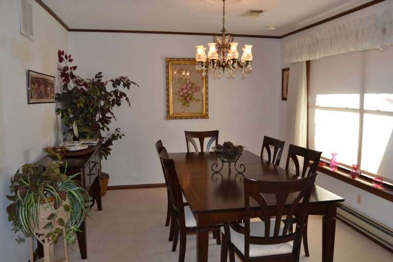 15SierLn- Formal Dining Room (2)