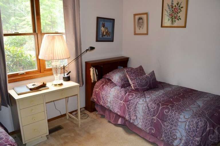 8AlarWy- Guest Bedroom 1 (3)