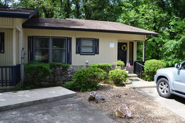 16 Orantes Place Hot Springs, AR Townhouse for Short Term Rental 3