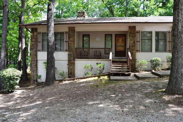 42 Lequita Place Spacious 3 Bedroom Townhouse for 6 Guests in Hot