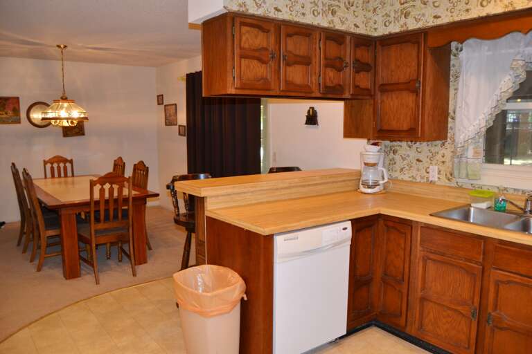 42LequPl-Kitchen (2)