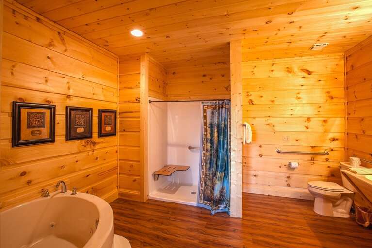 Calming spa area with wood decorations and plenty of space