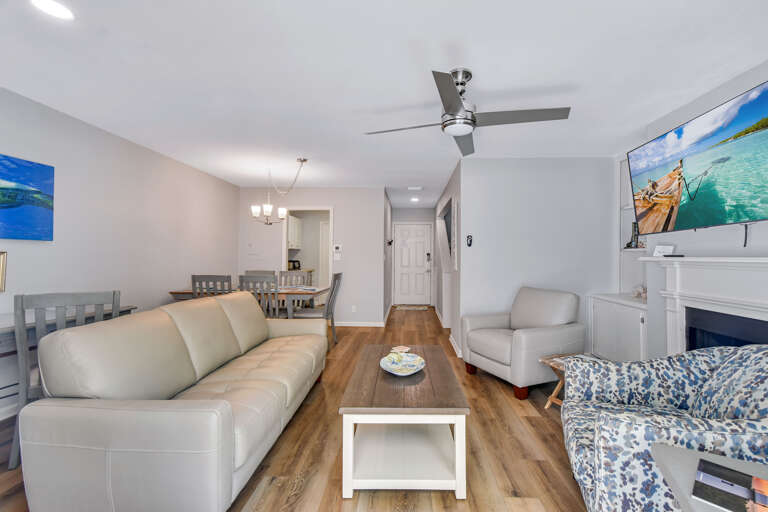 Boozie's Bungalow Boozie's Bungalow