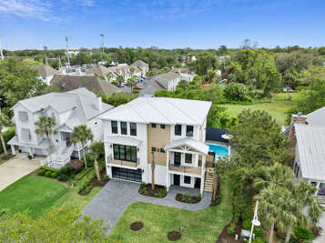 116 Compass Point