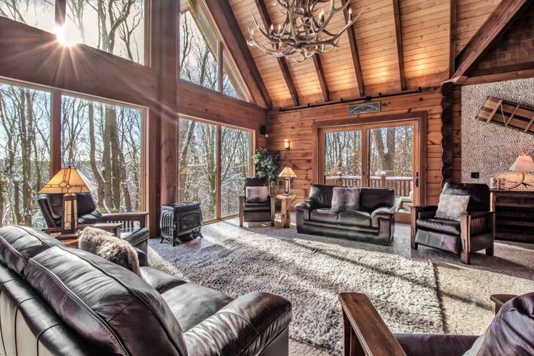 Incredible Views and Comfort at Moranda Ellicottville Rental Incredible Views and Comfort at Moranda Ellicottville Rental