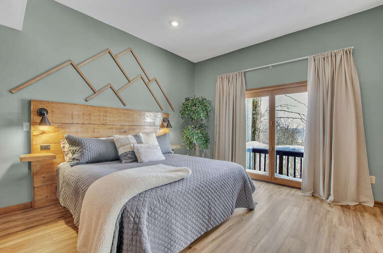 First floor bedroom with King bed First floor bedroom with King bed