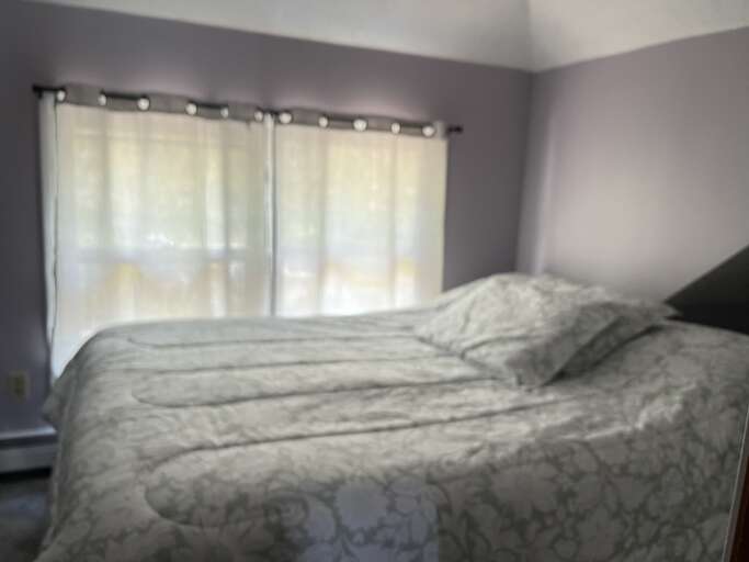 Bedroom 4  - Queen bed