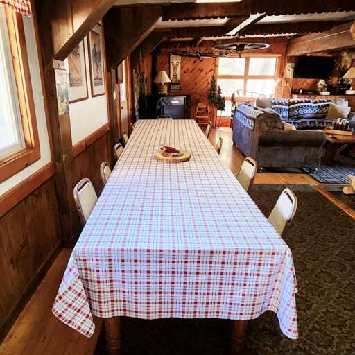 Plenty of space for meals Plenty of space for meals