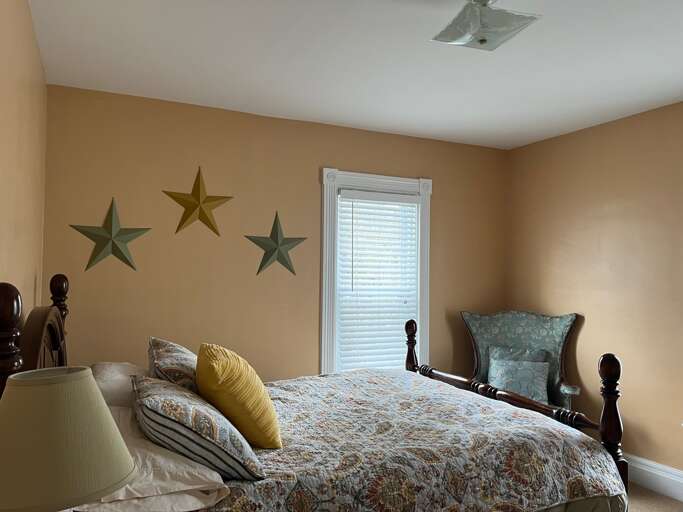 queen Bedroom queen Bedroom