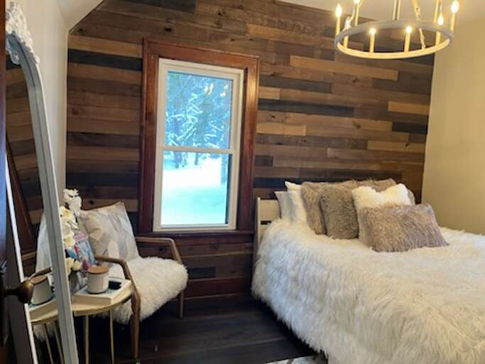 First floor bedroom cozy queen