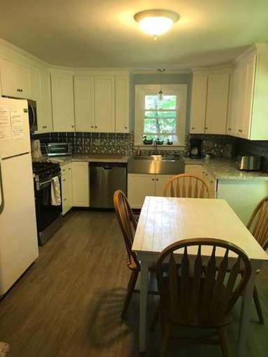 MODERN KITCHEN WITH DISHWASHER, MICROWAVE ECT.