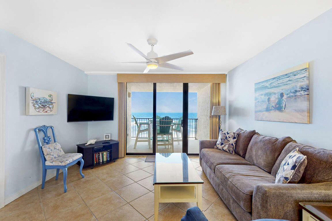 Lei Lani 305T Beachfront 2 Bedroom Holiday Rental With Pool Orange