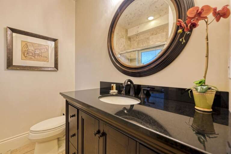 1st level full bathroom.